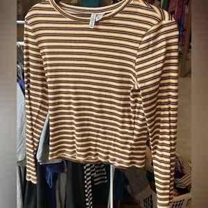 Women’s Large Crop Longsleeve Top